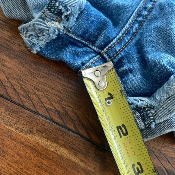 See Thru Soul 2 blue denim jean high rise boyfriend shorts sz 26 distressed raw - Picture 11 of 16